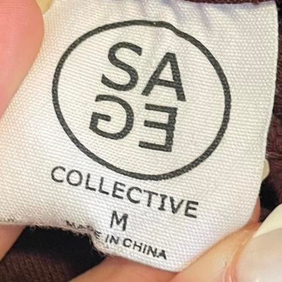 Burgundy Gym Hoodie - Picture 5 of 5